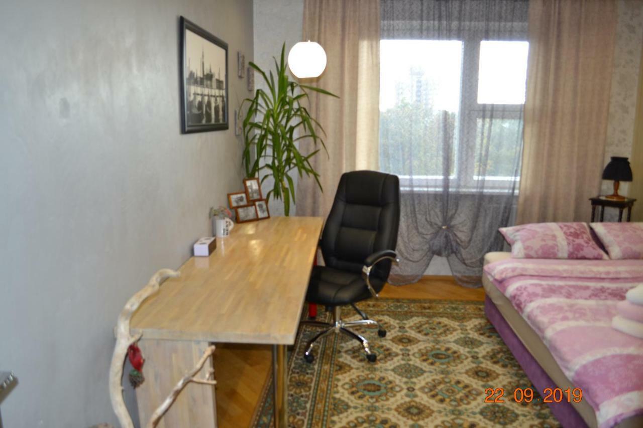 Apartamenty V Minske S Dwumä Spalnyami Exteriér fotografie